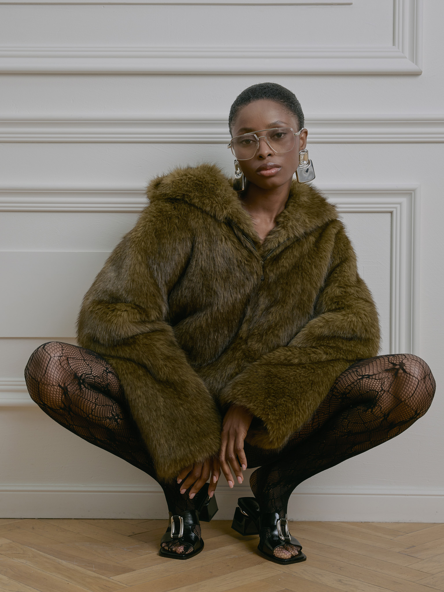 Short eco-fur coat with a zip and a hood :: LICHI - Online fashion