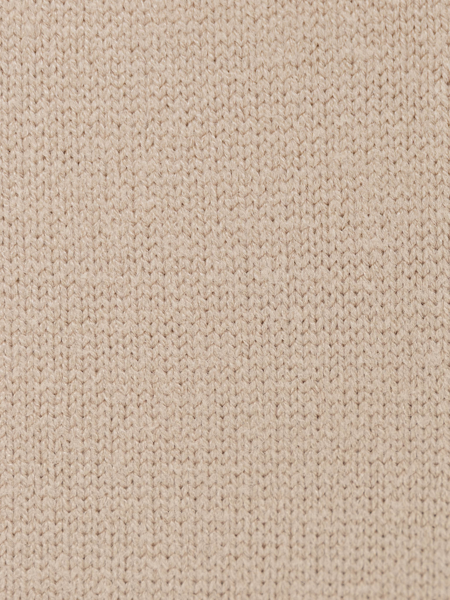 Loose-fitting smooth knitted trousers