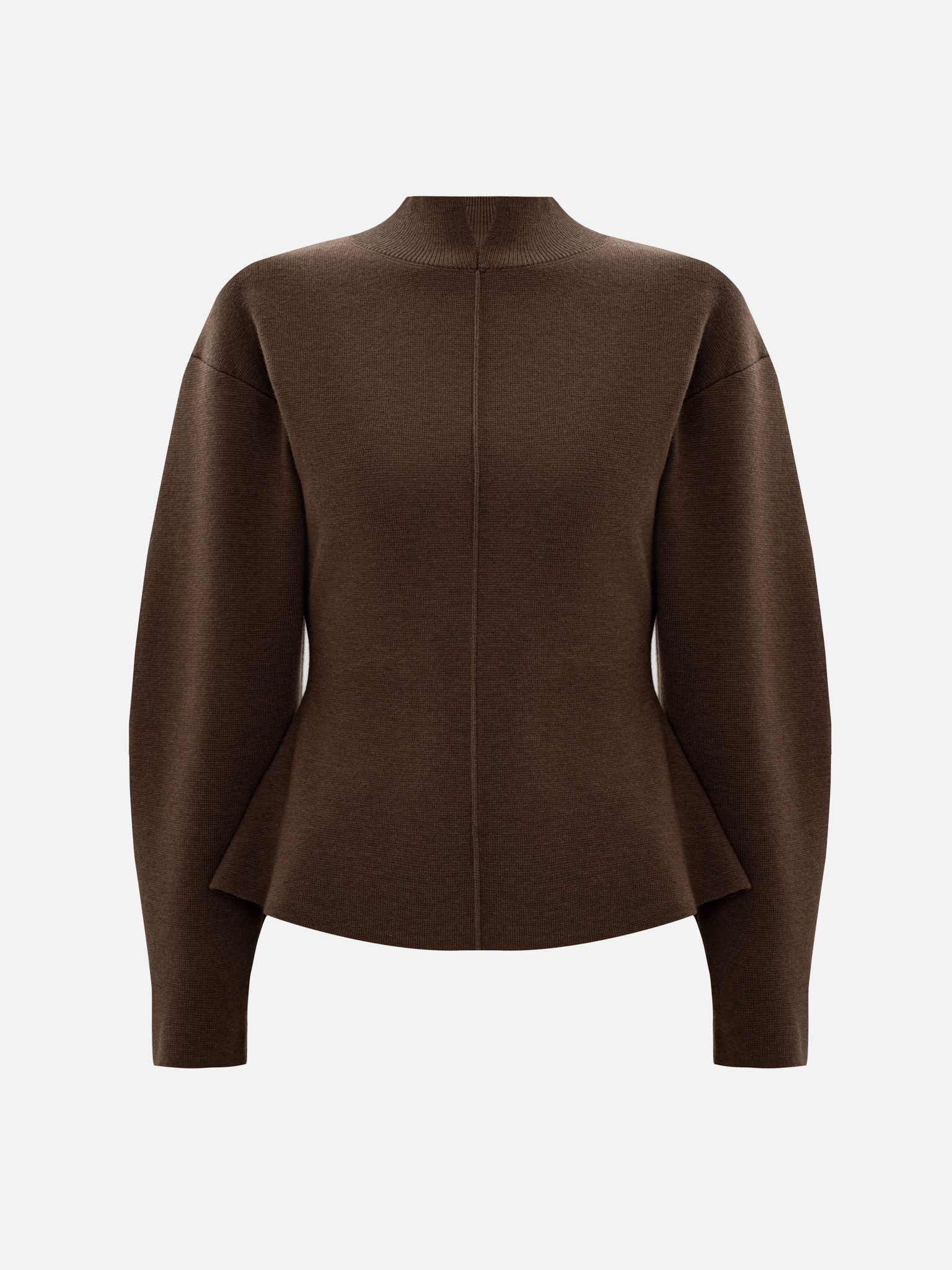 Приталенный свитер с декоративным швом по центру