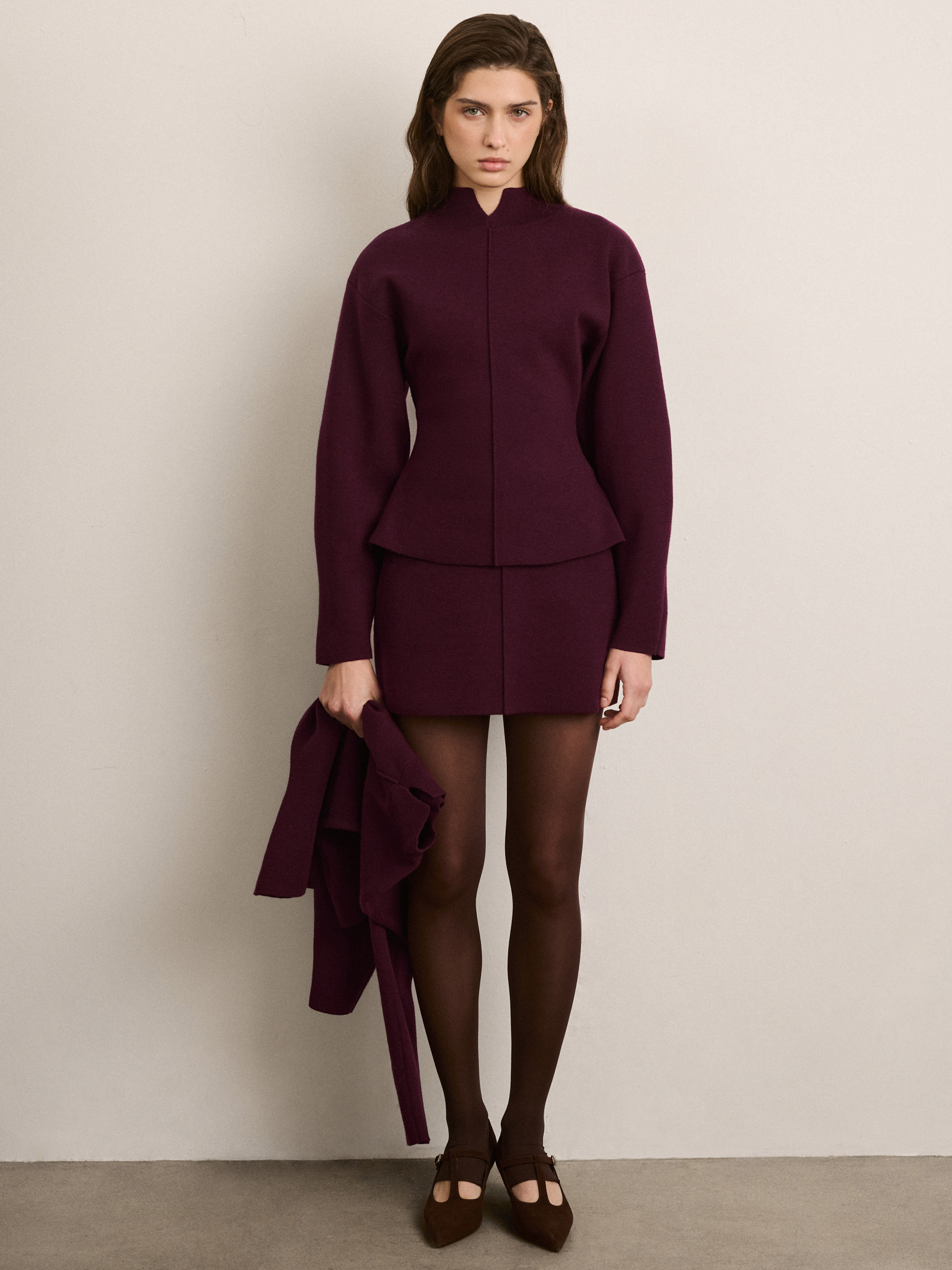 Straight mini skirt with a decorative seam 