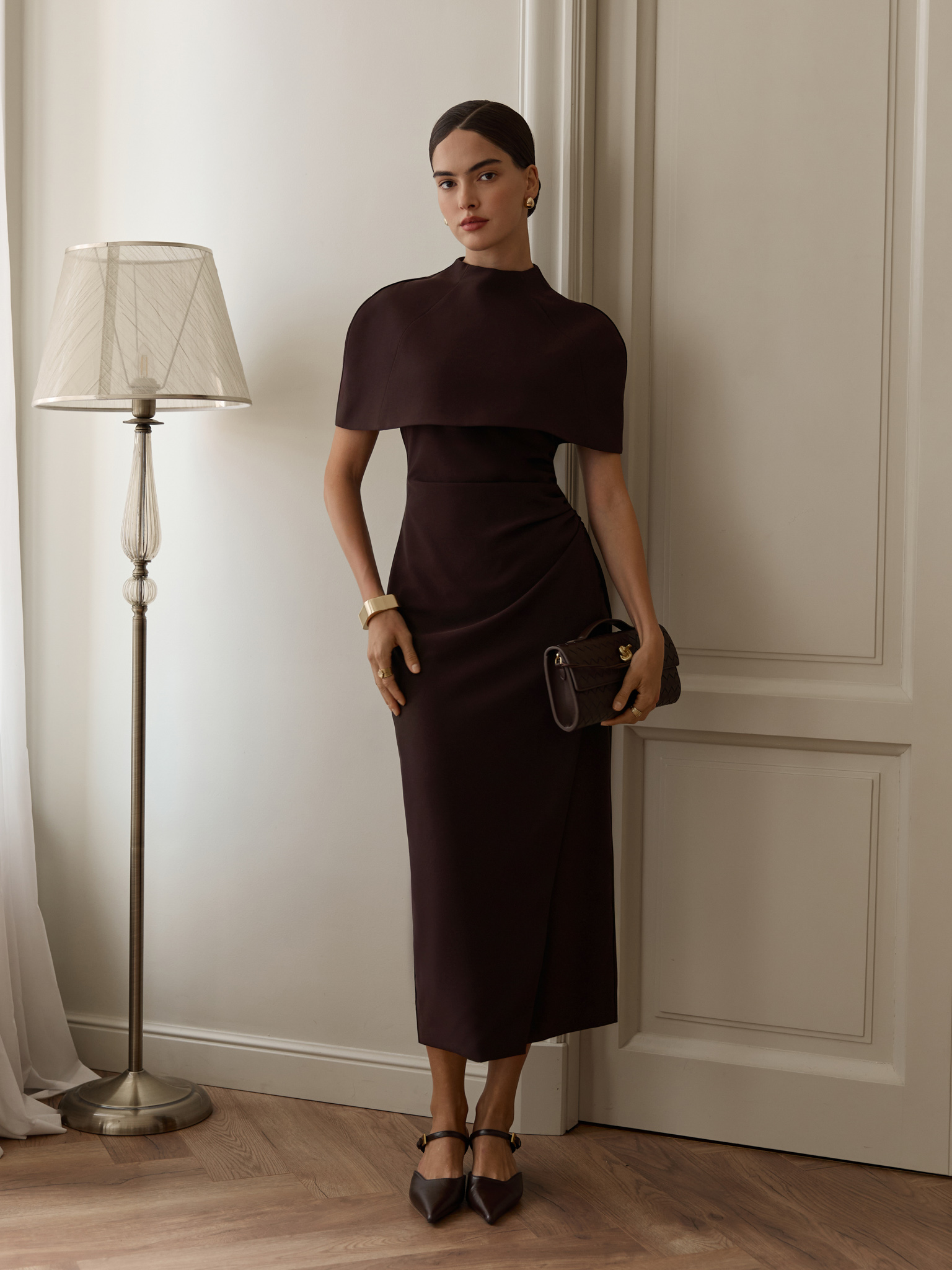 Fitted midi dress with a shoulder cape