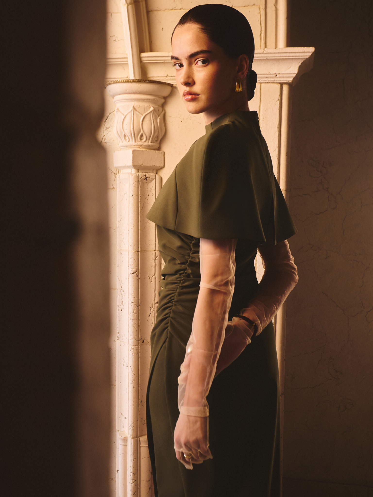 Fitted midi dress with a shoulder cape