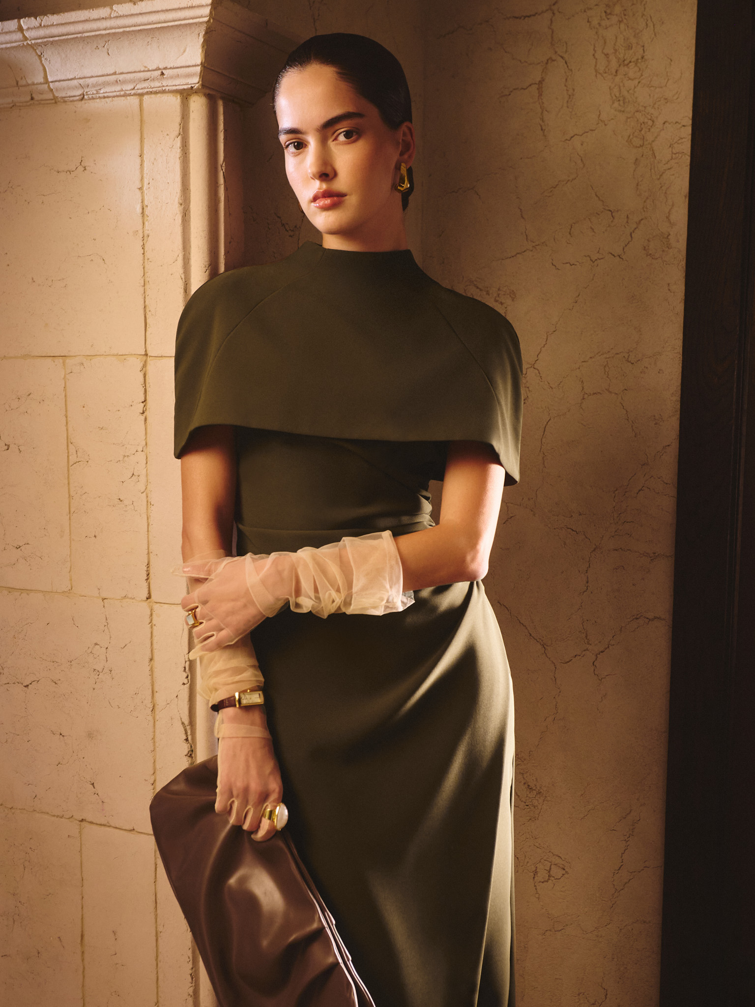 Fitted midi dress with a shoulder cape