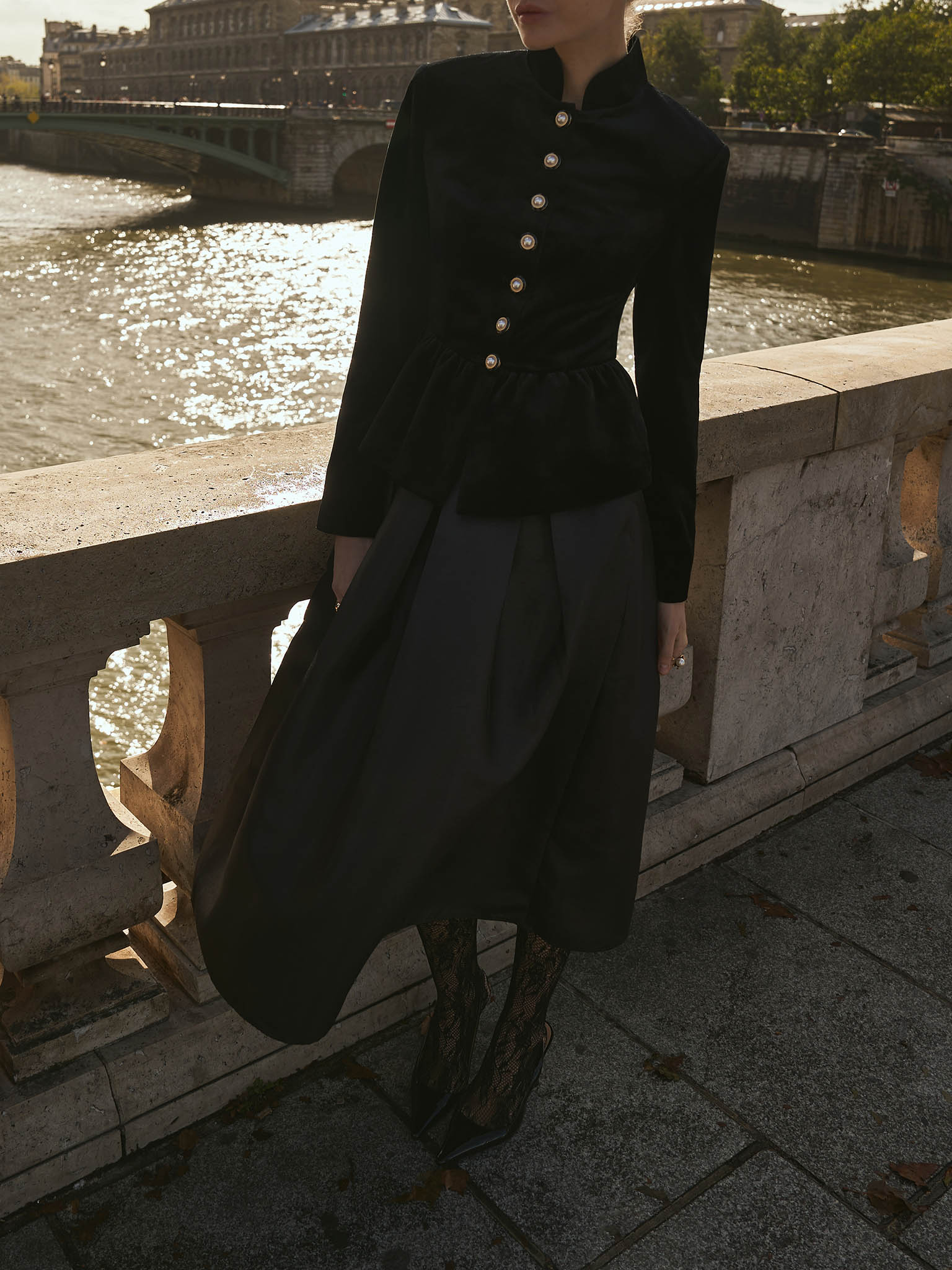 Velvet jacket with peplum and large buttons