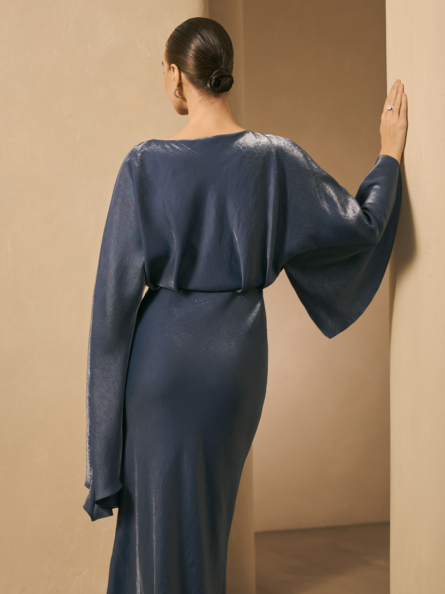 Satin maxi dress with puff sleeves