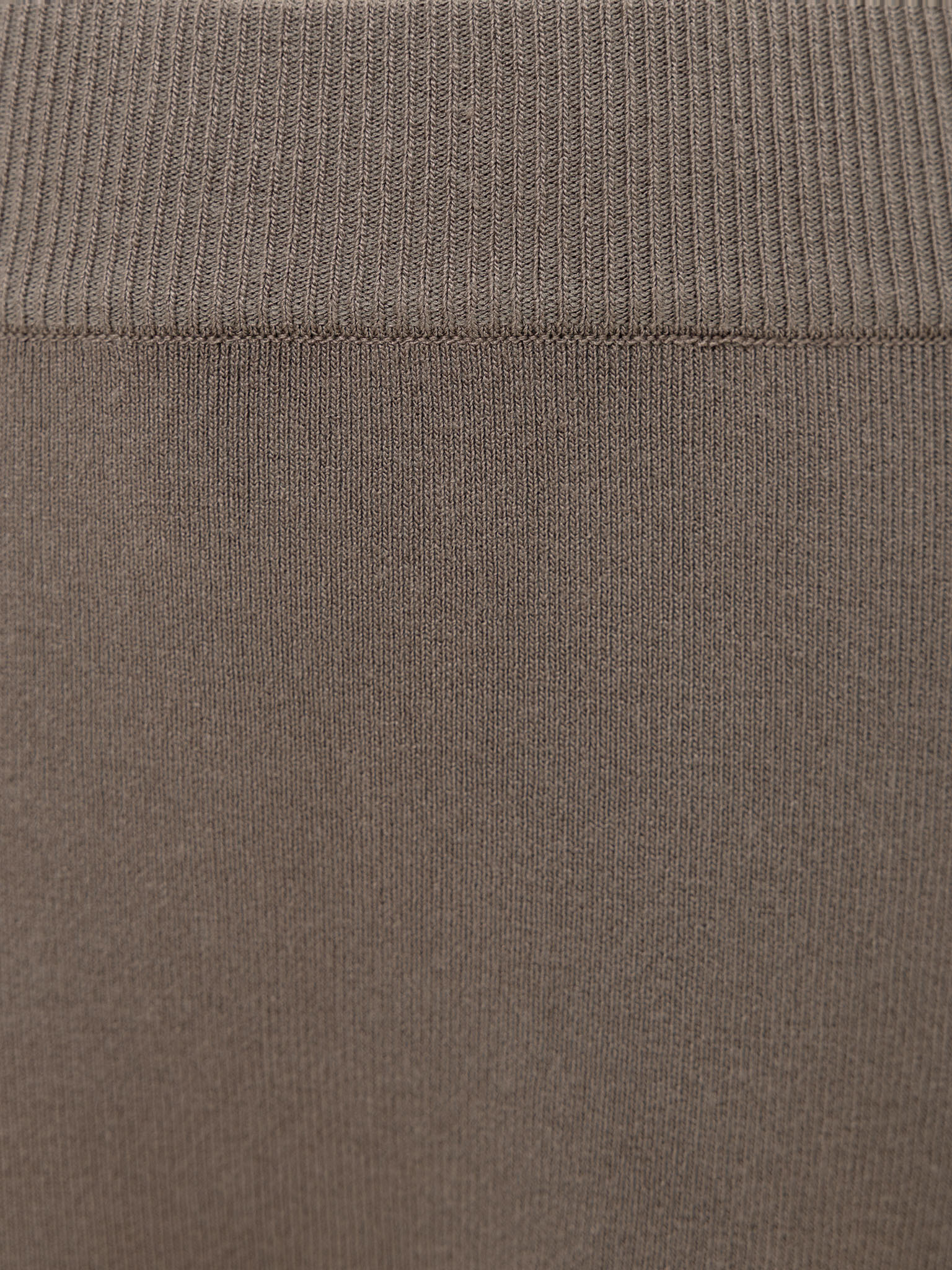 Расклешенная юбка миди из вискозы