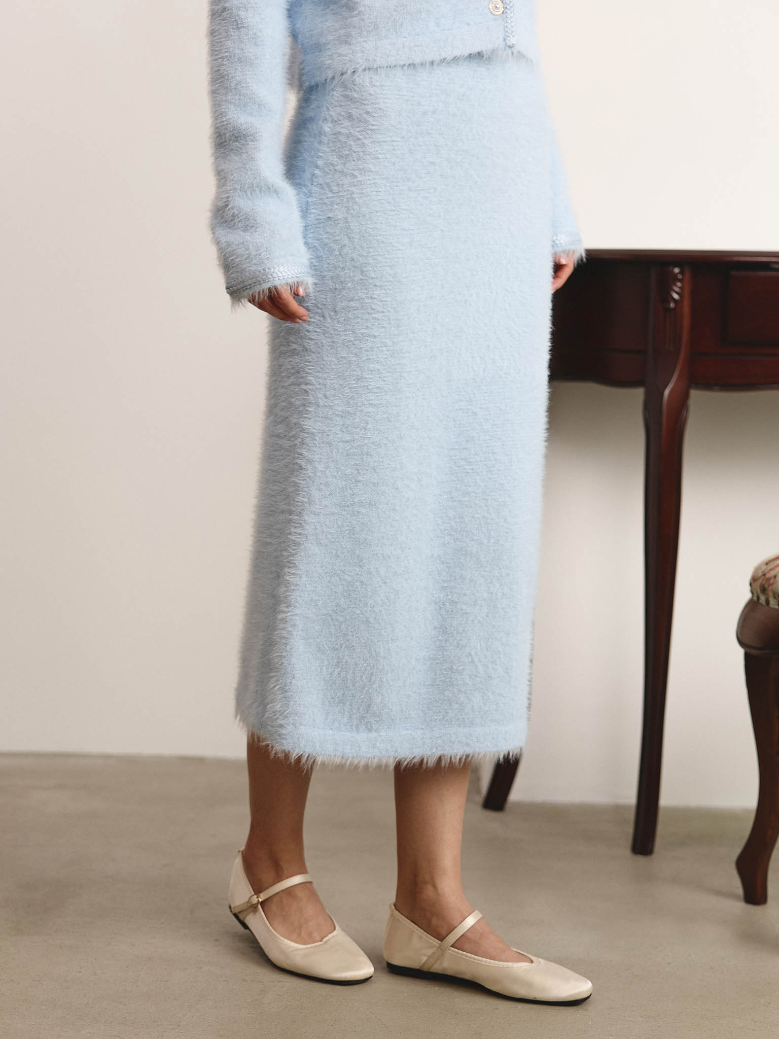 Jersey midi skirt with fluffy pile