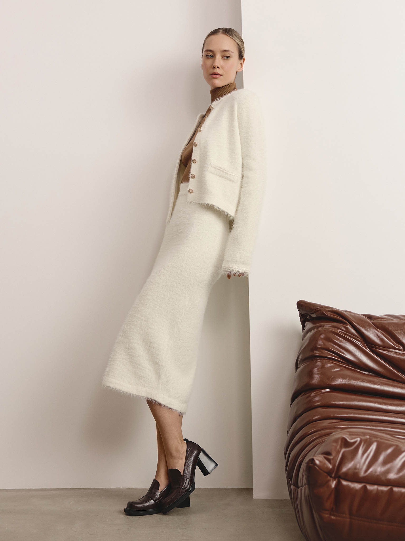 Jersey midi skirt with fluffy pile