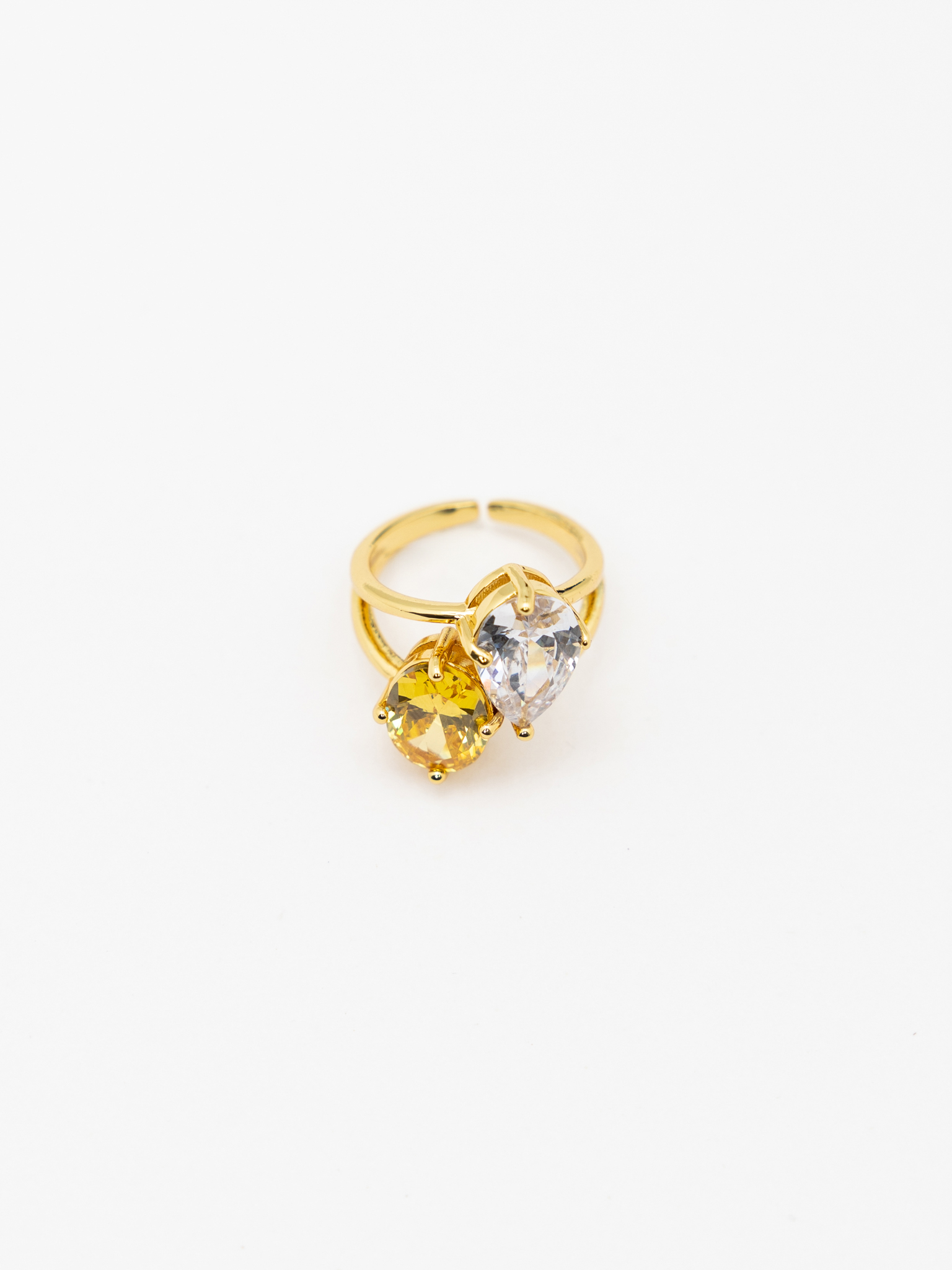 Slim ring with large stones