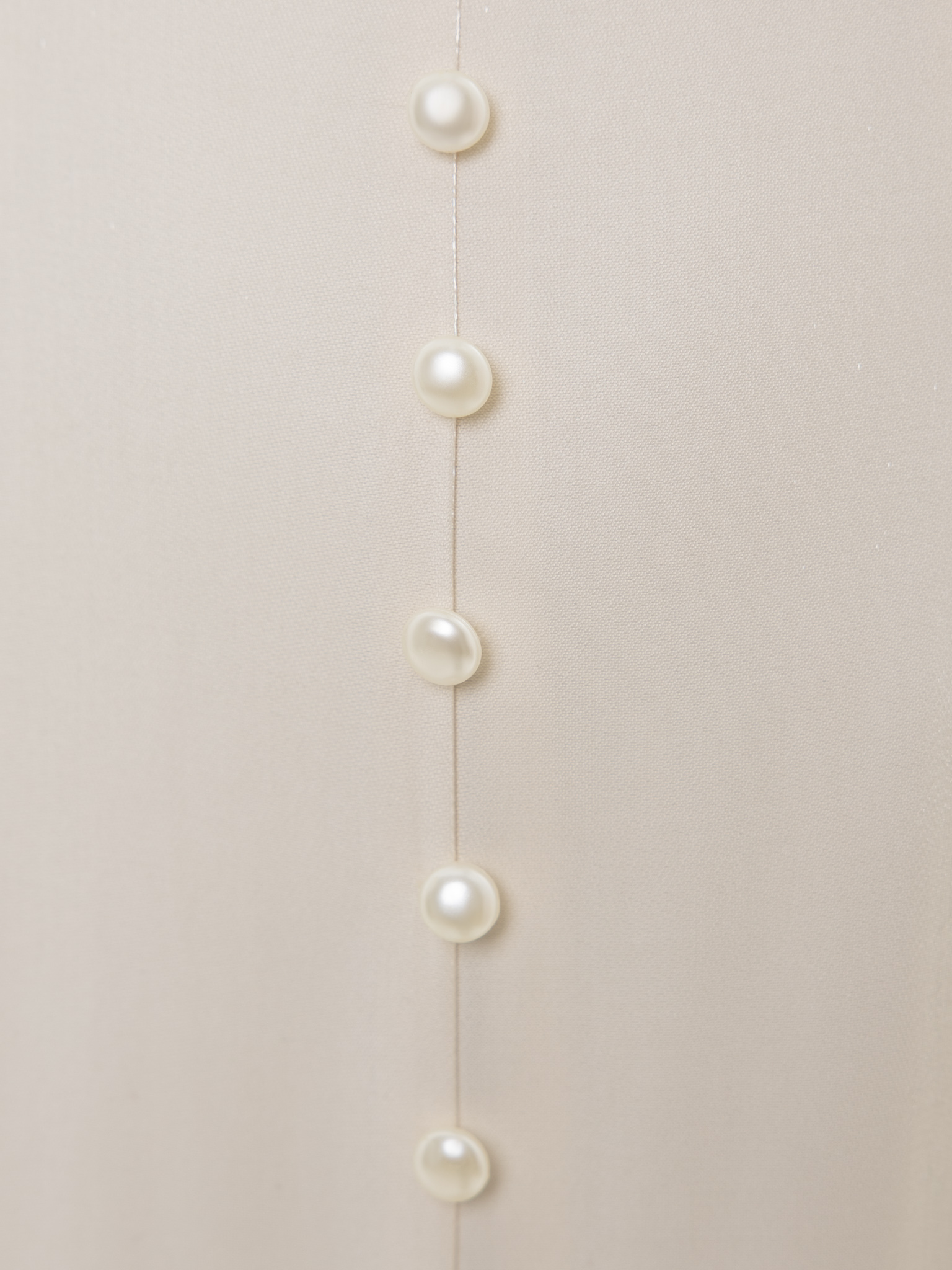 Fitted viscose maxi dress with small buttons on the bodice