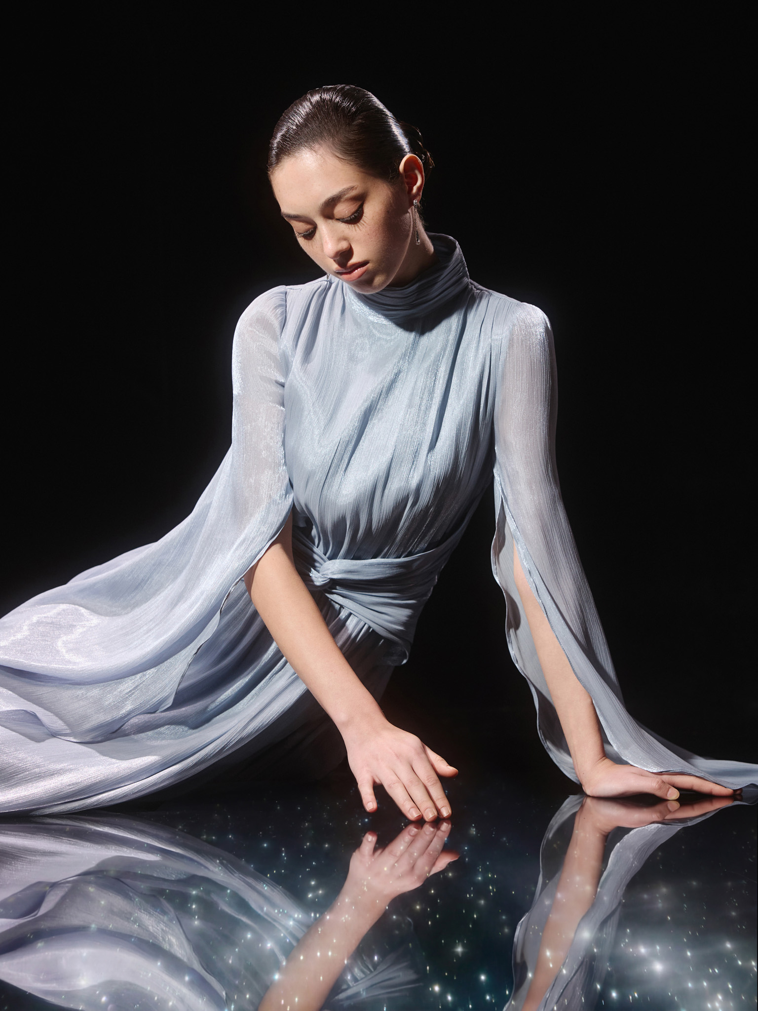 Metallic fabric maxi dress with light sleeves