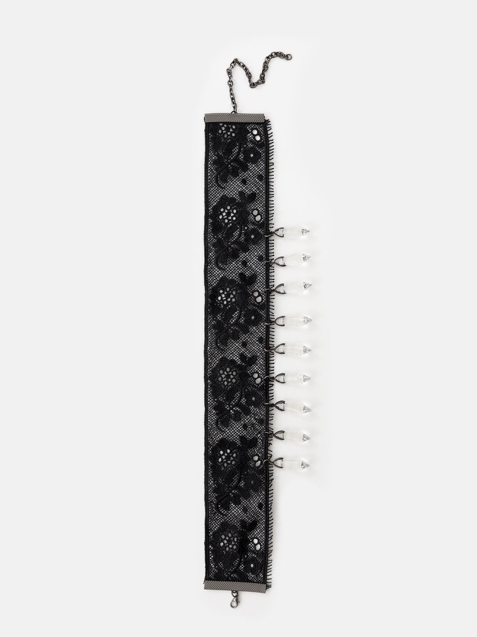 Wide lace choker with pendants