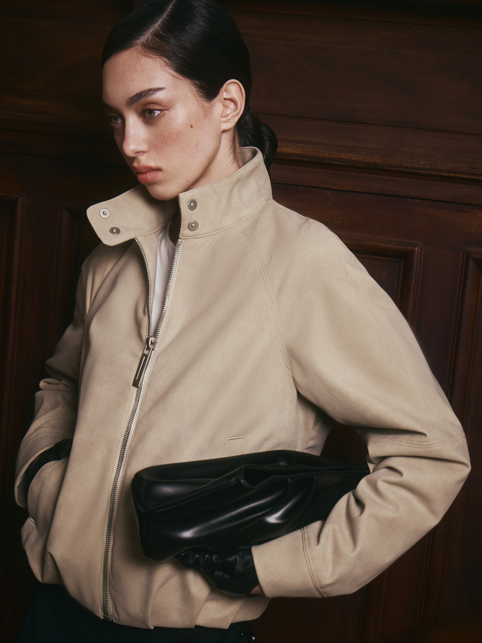 Loose eco-suede jacket with zip fastening