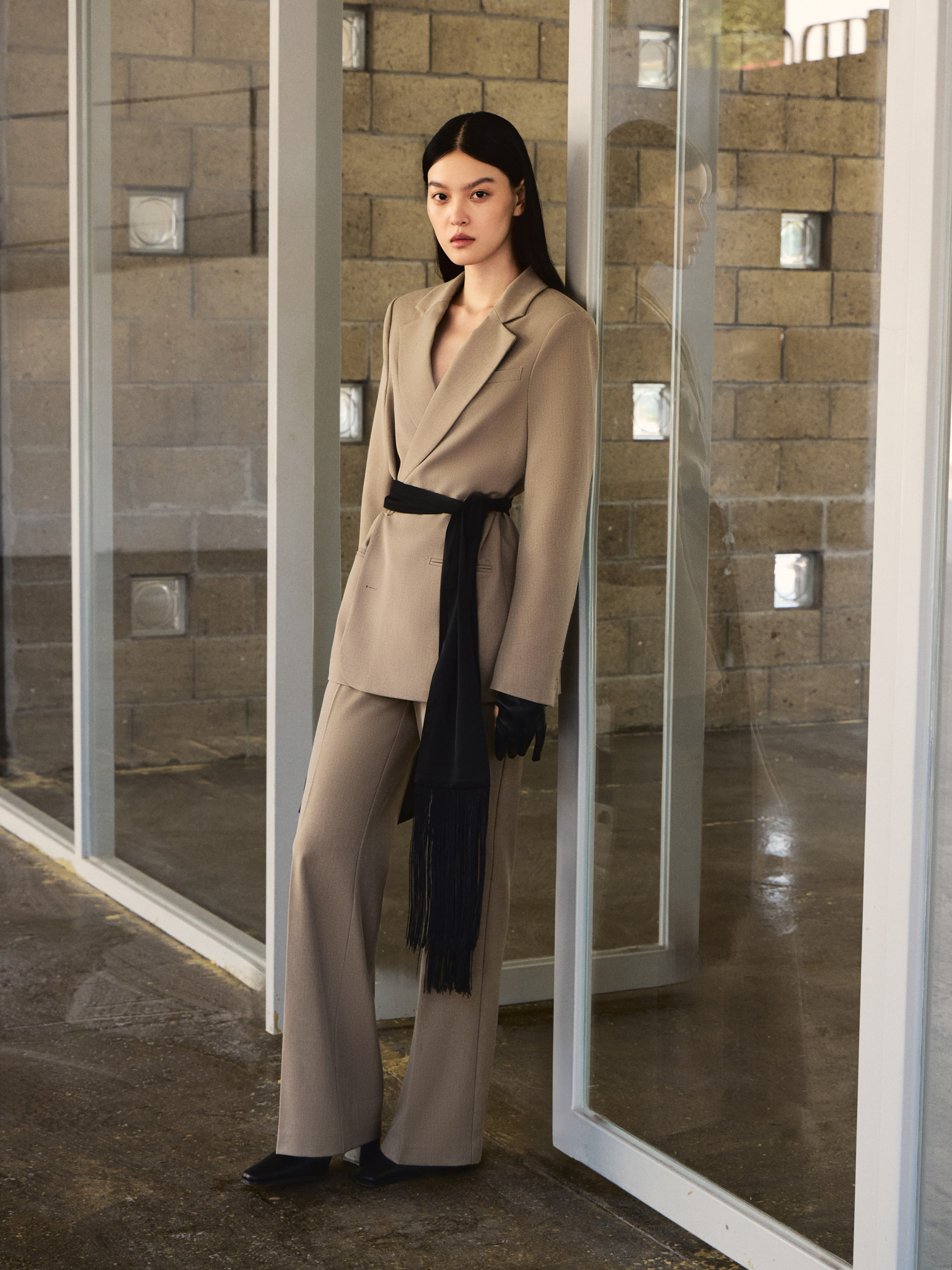 Loose suiting trousers