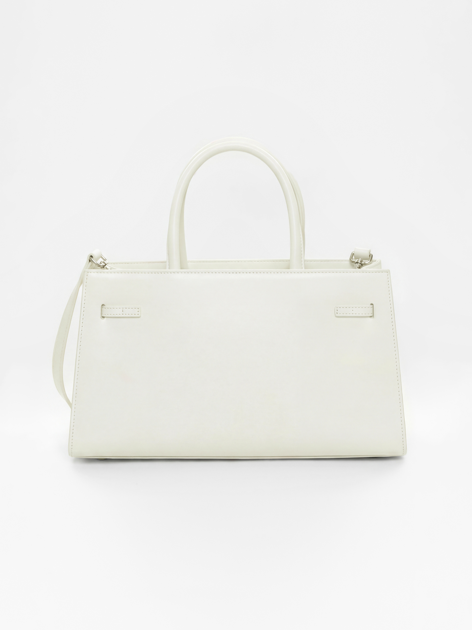 Prostokątna torba z ozdobnym paskiem