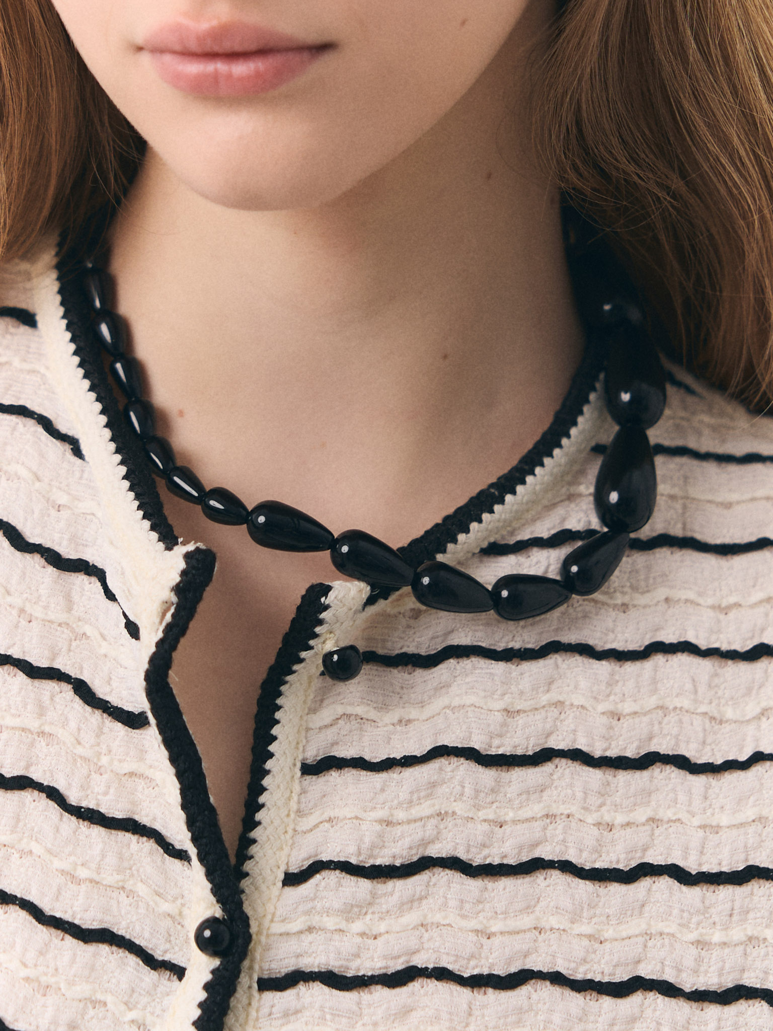 Teardrop bead necklace