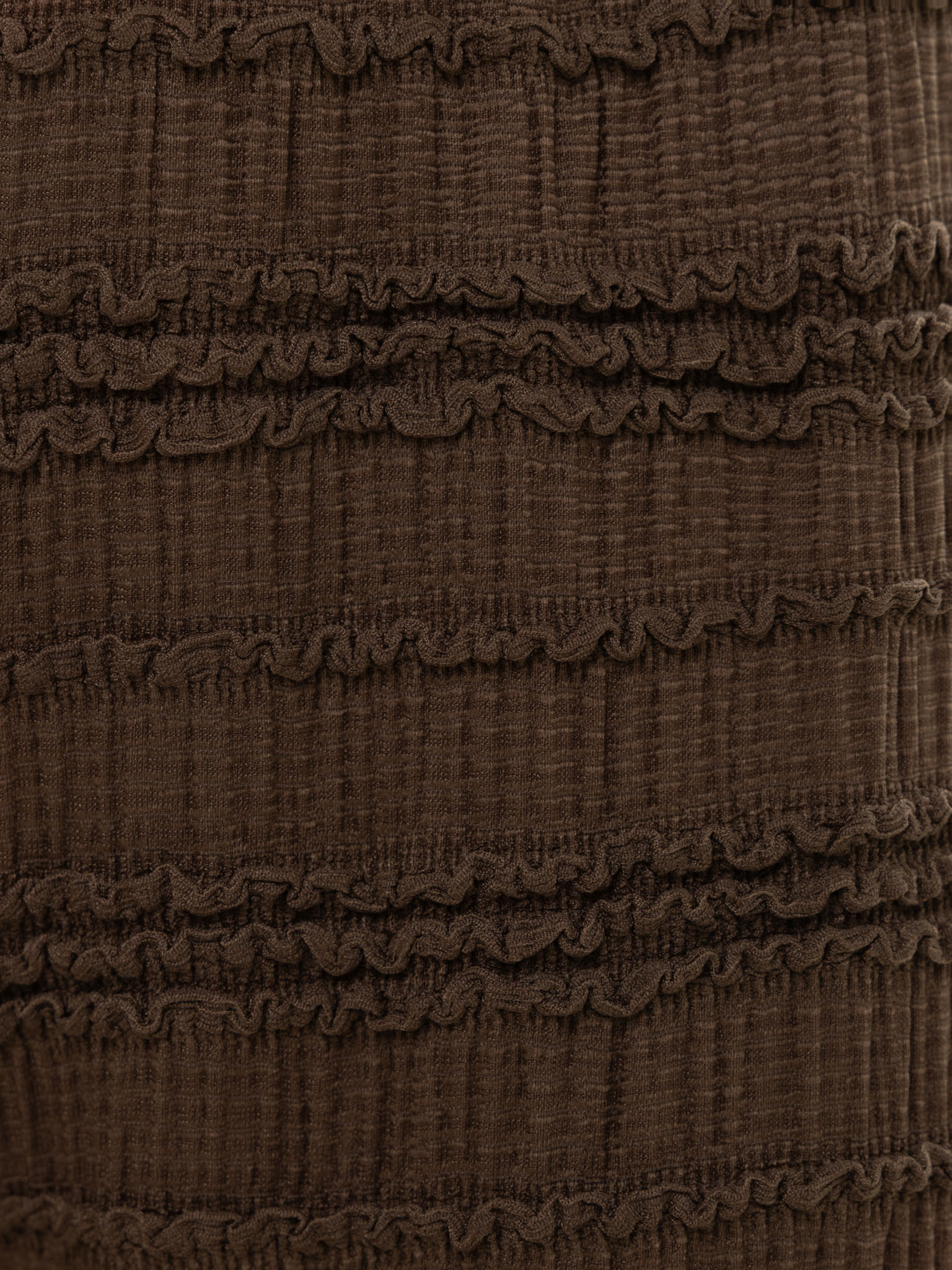 Loose-fitting trousers in crinkled fabric