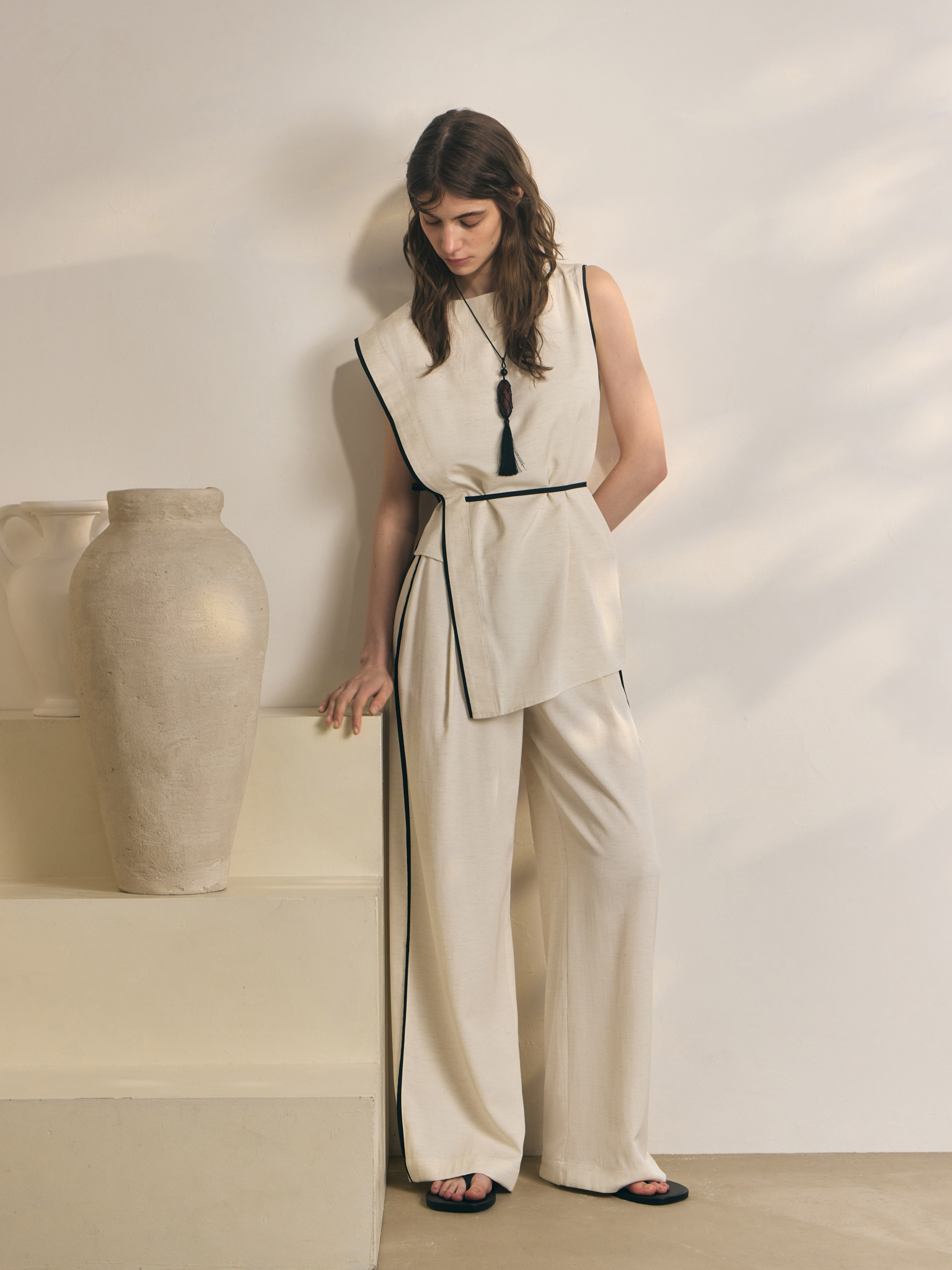 Viscose trousers with contrasting stripes and ties at the waist