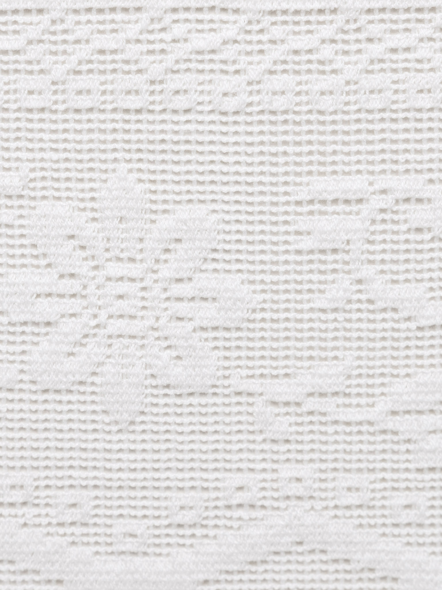 Knitted knee-length skirt with textured pattern