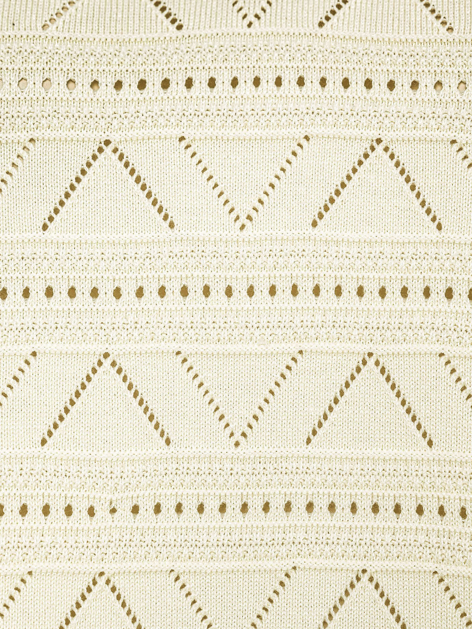 Knitted polo shirt with geometric pattern