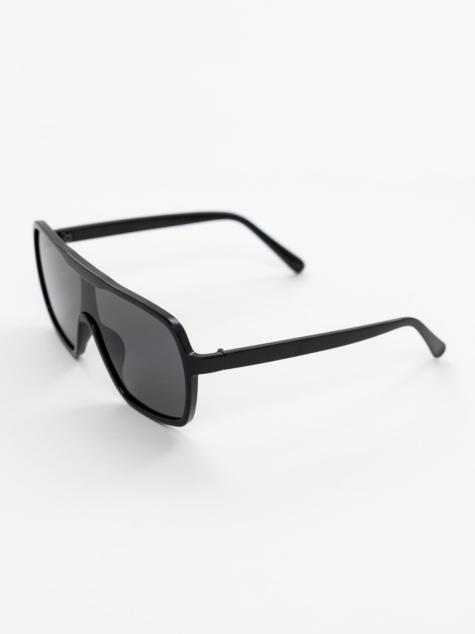 Thin plastic-frame mask sunglasses