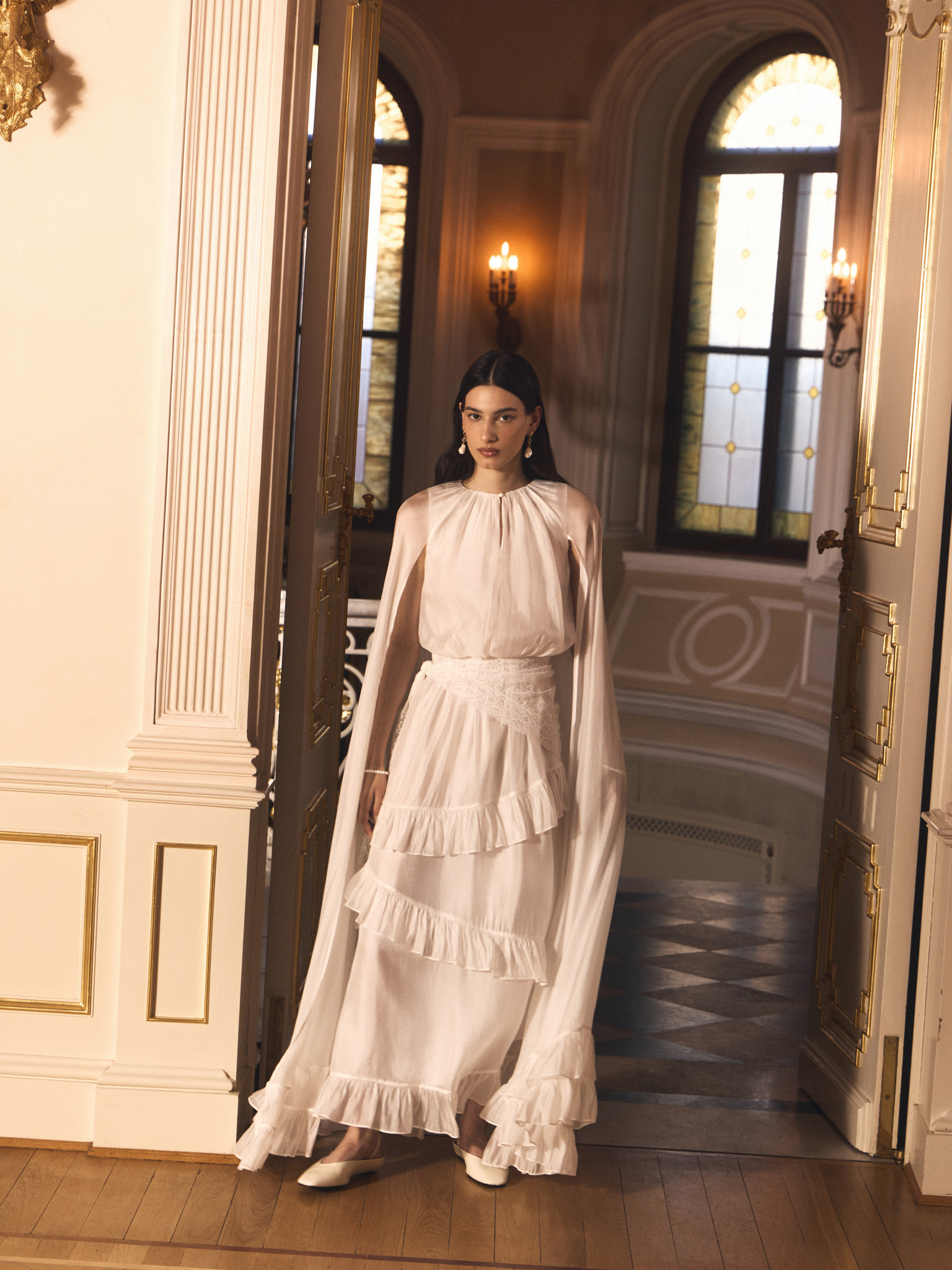 Chiffon maxi dress with ruffles and light sleeves