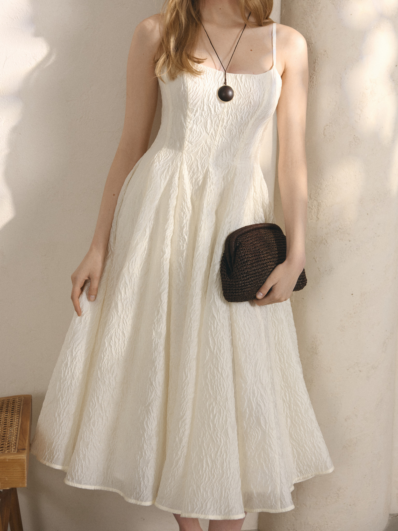 Midi dress with straps in crinkled fabric :: LICHI - Online