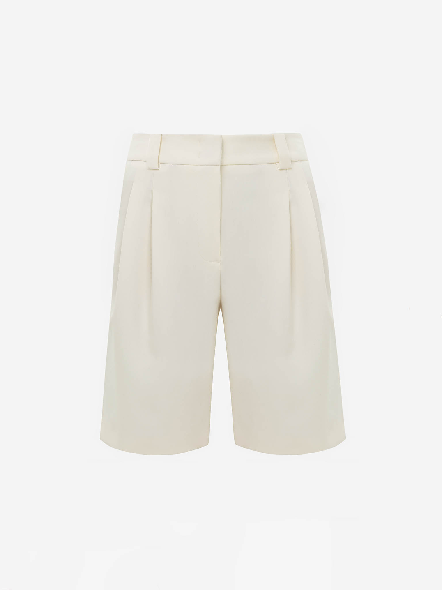 Loose-fitting shorts made in suiting fabric with waist pleats 